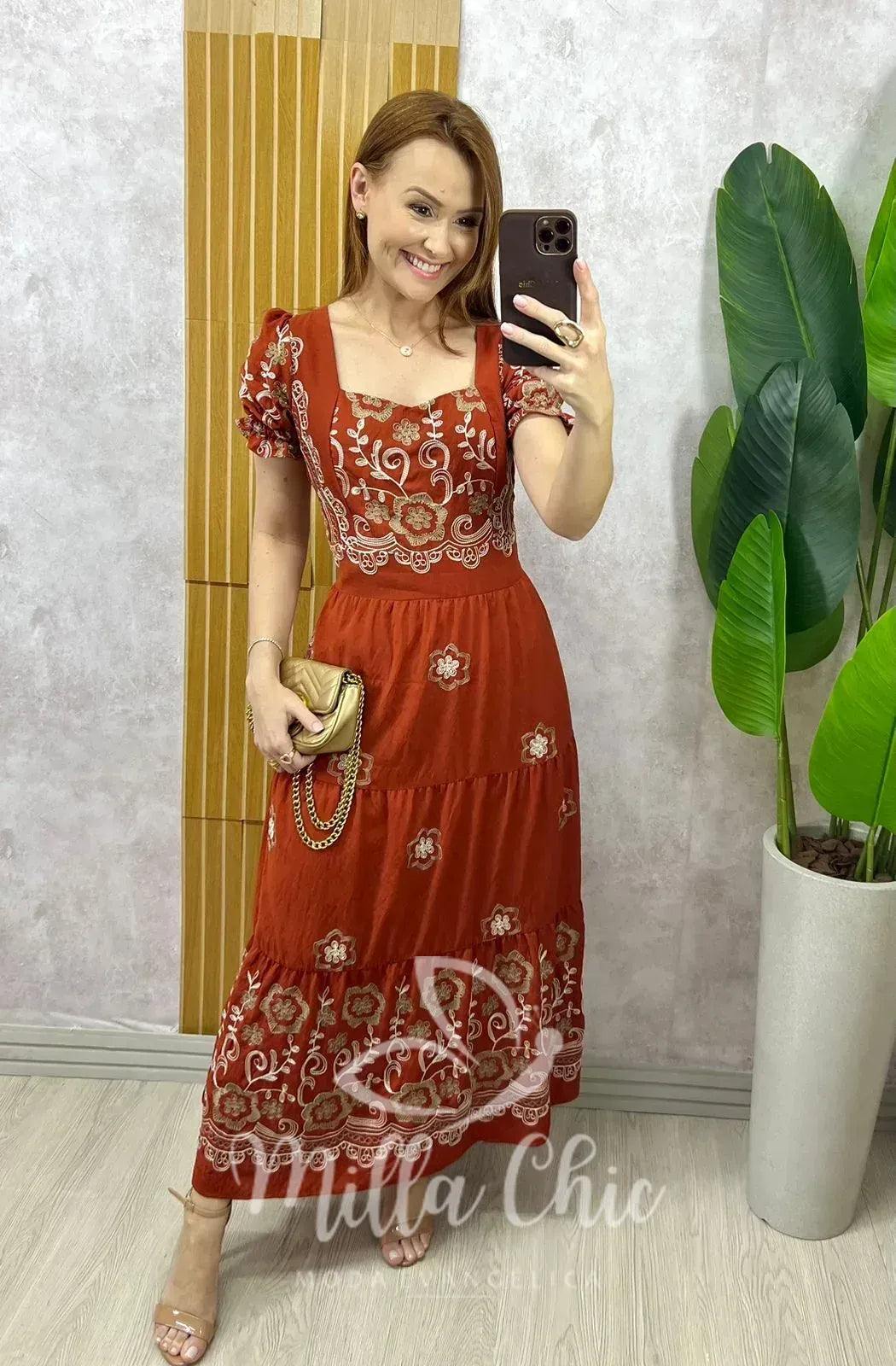 Vestido Arabela Bordado – TerraCota