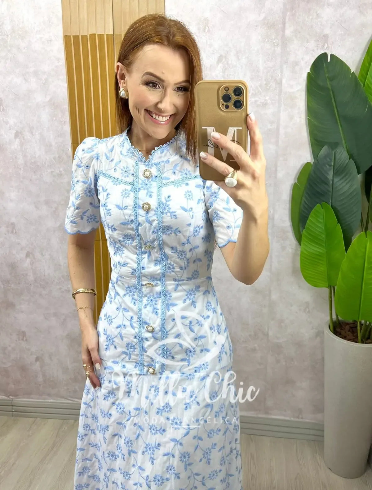 Vestido Brigida em lesie bordada